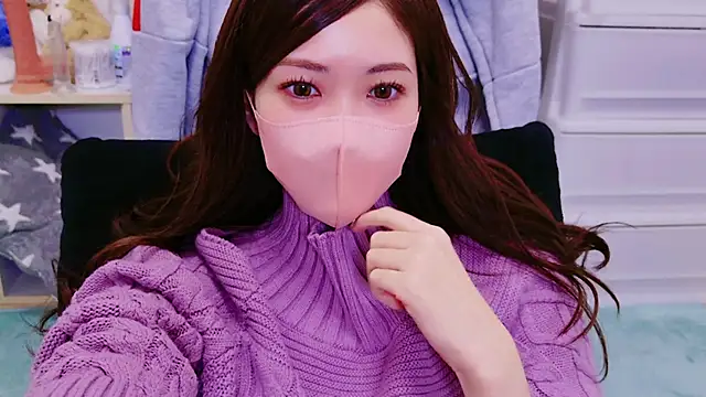 Snapshot of oxo_yuna_oxo chatting on 01/04/25, 11:43 oxo yuna oxo online show from 01/04/25, 11:43