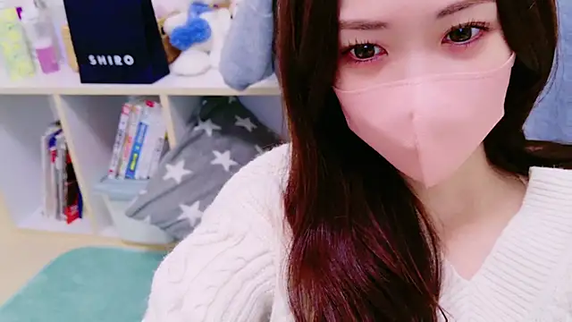 Snapshot of oxo_yuna_oxo chatting on 01/05/25, 01:15 oxo yuna oxo online show from 01/05/25, 01:15