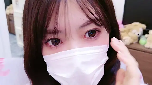 Snapshot of oxo_yuna_oxo chatting on 02/17/25, 12:59 oxo yuna oxo online show from 02/17/25, 12:59