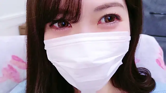 Snapshot of oxo_yuna_oxo chatting on 02/20/25, 03:52 oxo yuna oxo online show from 02/20/25, 03:52