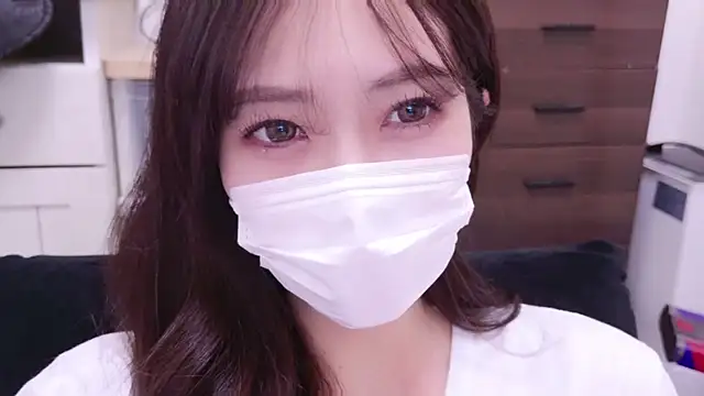 Snapshot of oxo_yuna_oxo chatting on 03/09/25, 03:54 oxo yuna oxo online show from 03/09/25, 03:54