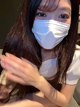 Snapshot of oxo_yuna_oxo chatting on 07/13/26, 01:14 oxo yuna oxo online show from 07/13/26, 01:14