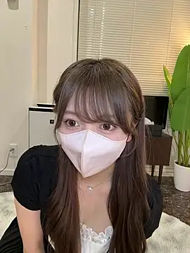 Snapshot of oxo_yuna_oxo chatting on 07/29/26, 01:42 oxo yuna oxo online show from 07/29/26, 01:42