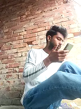 Snapshot of NICK_IN chatting on 01/07/25, 04:50 NICK IN online show from 01/07/25, 04:50