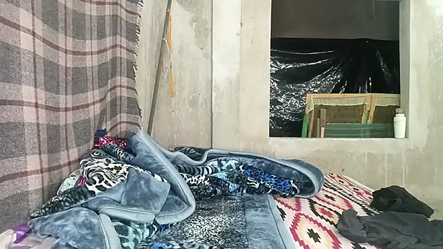 Snapshot of NICK_IN chatting on 01/20/25, 05:16 NICK IN online show from 01/20/25, 05:16