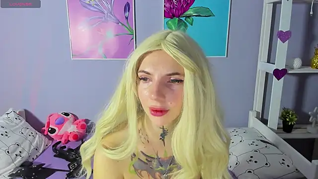 AnneTenet online show from 12/13/24, 03:05