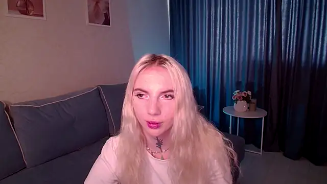 AnneTenet online show from 09/19/25, 09:22