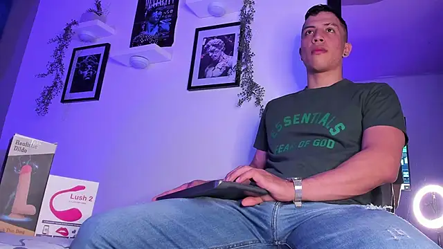 ThomsEvery  online show from 01/29/25, 01:05