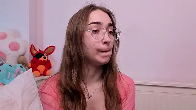 PollyBeev online show from 05/31/26, 08:10