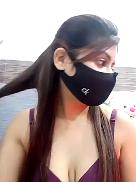 Snapshot of Hoty-Shivangi chatting on 12/15/24, 06:26 Hoty-Shivangi online show from 12/15/24, 06:26