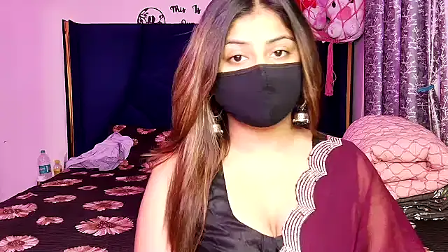 Snapshot of Hoty-Shivangi chatting on 06/24/26, 08:19 Hoty-Shivangi online show from 06/24/26, 08:19