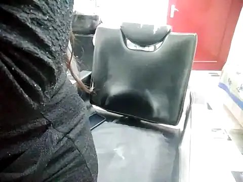 aarushi sharmaa online show from 02/11/25, 04:46