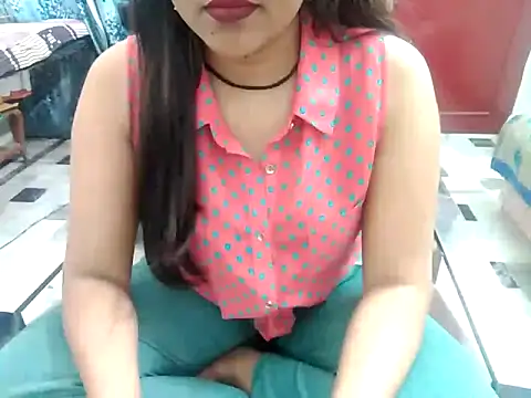 aarushi sharmaa online show from 02/14/25, 04:15