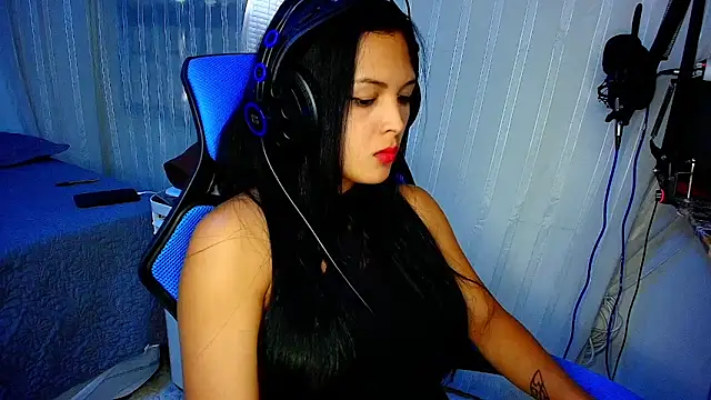 MOMMYJEVAA online show from 03/11/25, 08:53