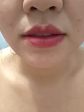 girldam95 online show from 12/23/25, 08:01