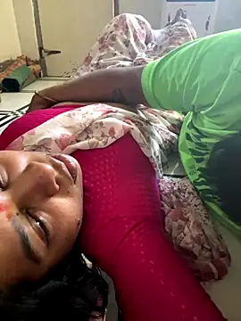 Snapshot of xyztopbeing chatting on 12/05/24, 10:55 xyztopbeing online show from 12/05/24, 10:55