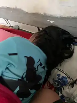 Snapshot of xyztopbeing chatting on 01/13/25, 02:50 xyztopbeing online show from 01/13/25, 02:50