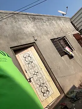 Snapshot of xyztopbeing chatting on 02/06/25, 03:37 xyztopbeing online show from 02/06/25, 03:37