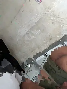 Snapshot of xyztopbeing chatting on 03/15/25, 08:48 xyztopbeing online show from 03/15/25, 08:48