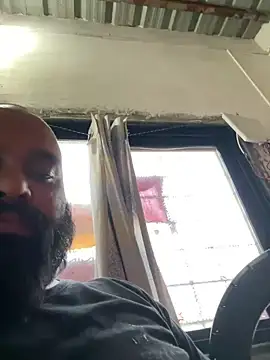 Snapshot of xyztopbeing chatting on 03/20/25, 12:53 xyztopbeing online show from 03/20/25, 12:53