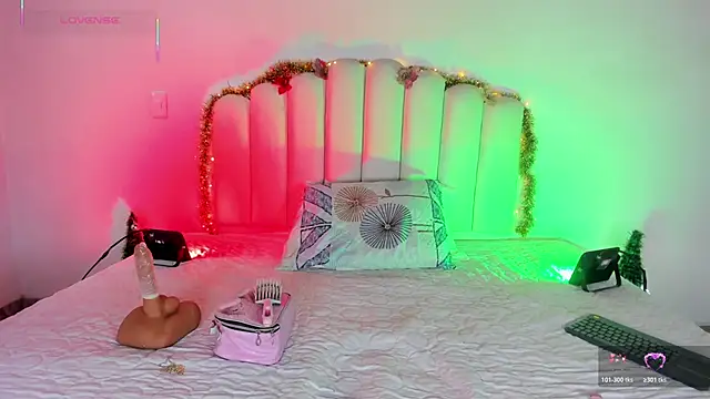 Snapshot of Daila_20_ chatting on 12/03/25, 11:30 Daila 20 online show from 12/03/25, 11:30