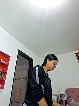 Snapshot of Daila_20_ chatting on 03/12/26, 02:01 Daila 20 online show from 03/12/26, 02:01