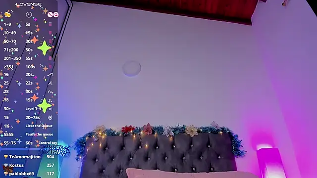 Snapshot of Jimena_White_ chatting on 12/29/24, 06:14 Jimena White  online show from 12/29/24, 06:14