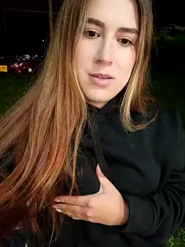 Snapshot of Jimena_White_ chatting on 10/11/25, 06:34 Jimena White  online show from 10/11/25, 06:34