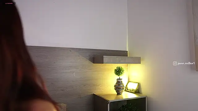 Snapshot of Jennmiiller_ chatting on 07/03/26, 12:22 Jennmiiller online show from 07/03/26, 12:22