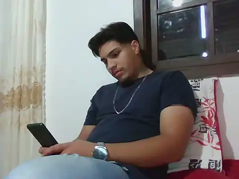 Snapshot of Rmst chatting on 10/22/25, 08:30 Rmst online show from 10/22/25, 08:30