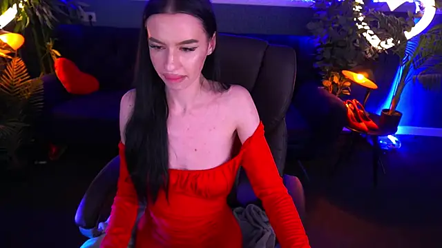 Snow WhiteeeX online show from 02/25/25, 05:08