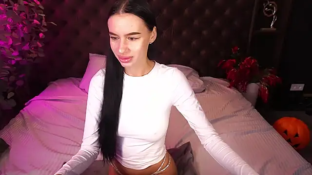 Snow WhiteeeX online show from 11/04/25, 06:34