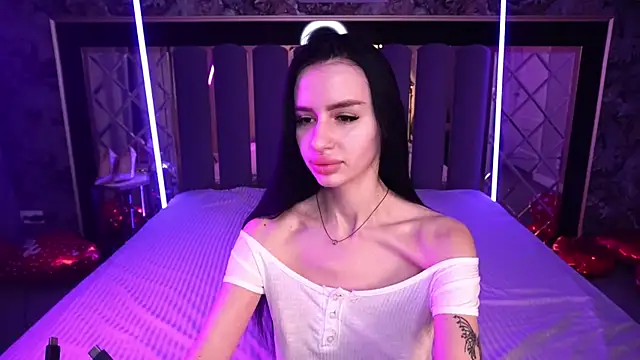 Snow WhiteeeX online show from 02/17/26, 06:43