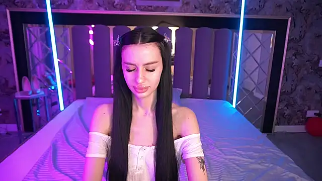 Snow WhiteeeX online show from 03/12/26, 06:41