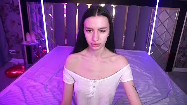 Snow WhiteeeX online show from 03/14/26, 06:41