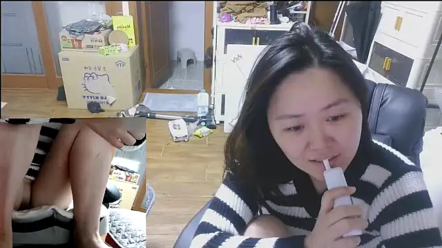 rami0428 online show from 12/15/25, 04:06