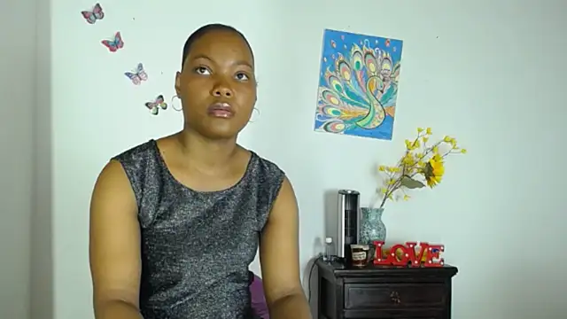 Snapshot of Madison__12 chatting on 12/05/24, 08:22 Madison  12 online show from 12/05/24, 08:22