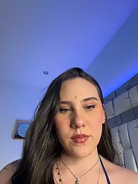  ISABELLA HOT  online show from 04/15/26, 08:09