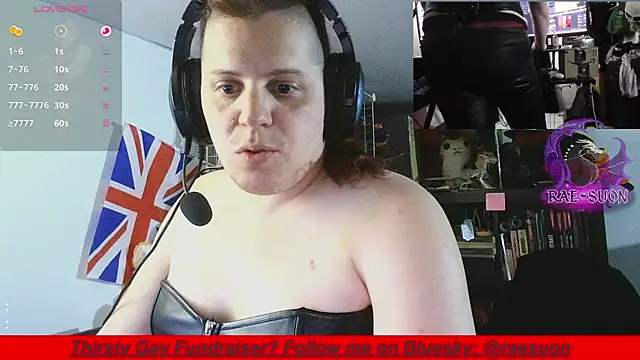 Snapshot of Rae-Suon chatting on 06/12/26, 02:43 Rae-Suon online show from 06/12/26, 02:43