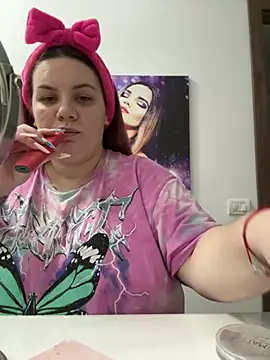 MelanieBrownn online show from 12/21/24, 08:10