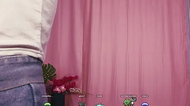 Snapshot of KimWilli chatting on 12/03/24, 07:11 KimWilli online show from 12/03/24, 07:11