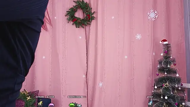 Snapshot of KimWilli chatting on 12/15/24, 10:26 KimWilli online show from 12/15/24, 10:26