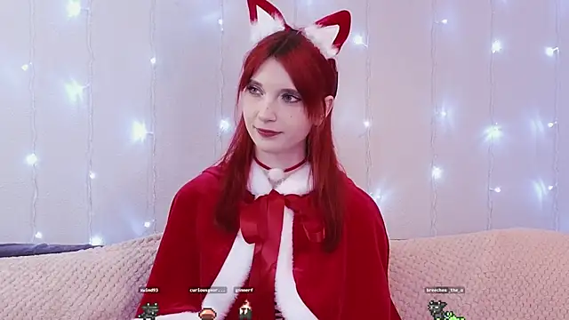 Snapshot of KimWilli chatting on 12/28/24, 10:13 KimWilli online show from 12/28/24, 10:13