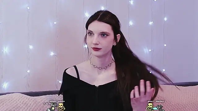 Snapshot of KimWilli chatting on 01/27/25, 10:16 KimWilli online show from 01/27/25, 10:16