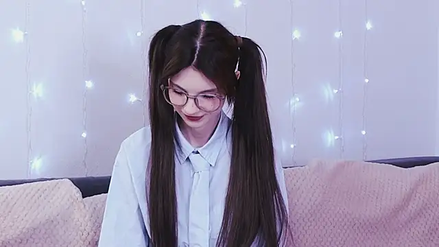 Snapshot of KimWilli chatting on 01/30/25, 04:55 KimWilli online show from 01/30/25, 04:55