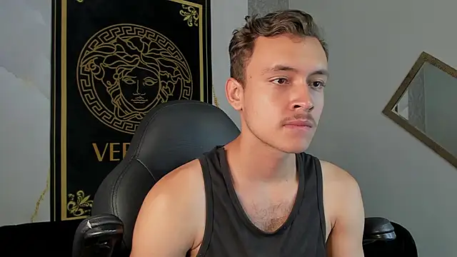 Desmon Clark online show from 01/04/25, 11:59