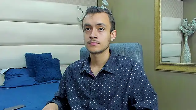 Desmon Clark online show from 01/30/25, 07:04