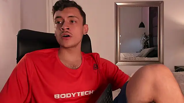 Desmon Clark online show from 03/20/25, 08:51