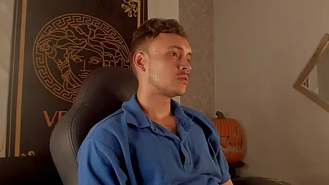 Desmon Clark online show from 10/07/25, 09:45