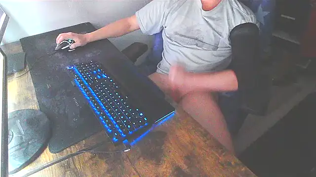 WouldLovetoFuckYou666 online show from 12/26/24, 01:07